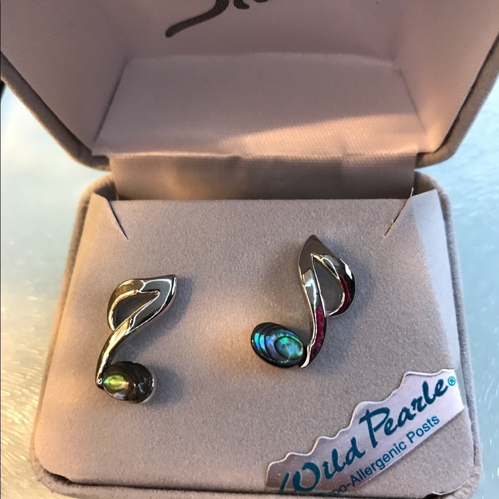 Eighth Note Earrings